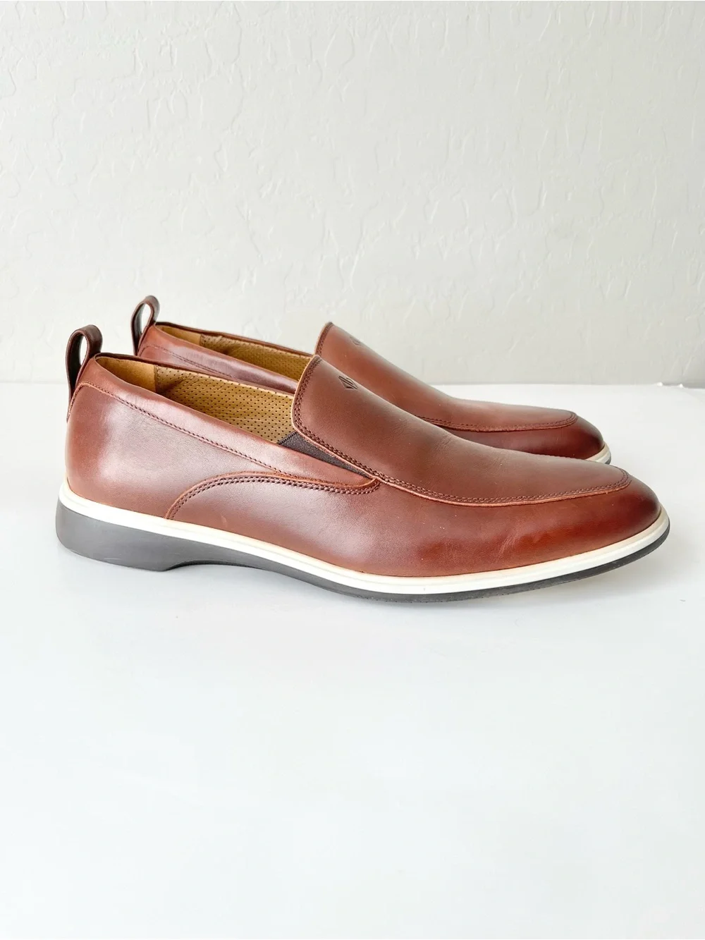 Amberjack the slip on leather loafers 10.5